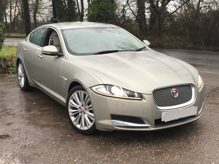 Jaguar XF 2.2d Portfolio Auto Euro 5 (s/s) 4dr