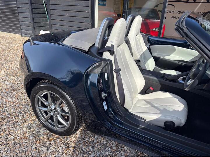 Mazda MX-5 1.5 SKYACTIV-G Sport Venture Euro 6 (s/s) 2dr