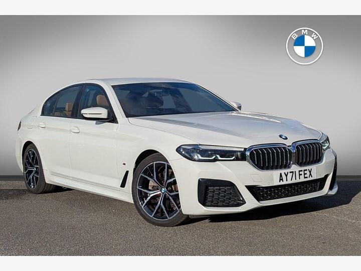 BMW 5 Series 2.0 520d MHT M Sport Steptronic Euro 6 (s/s) 4dr BMW 5 Series 2.0 520d MHT M Sport Steptronic Euro 6 (s/s) 4dr