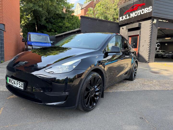 Tesla Model Y (Dual Motor) Performance Auto 4WDE 5dr