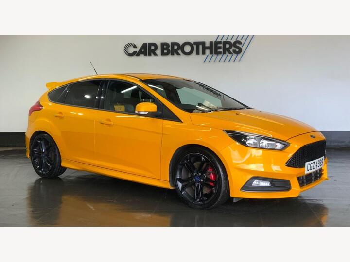Ford FOCUS 2.0T EcoBoost ST-2 Euro 6 (s/s) 5dr