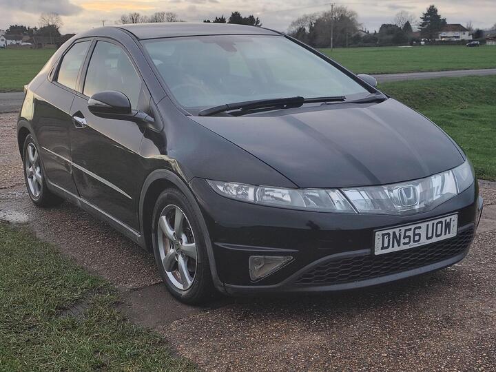 Honda Civic 1.8 I-VTEC ES 5dr