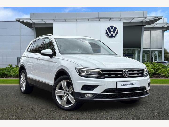 Volkswagen Tiguan 2.0 TDI SEL DSG 4Motion Euro 6 (s/s) 5dr