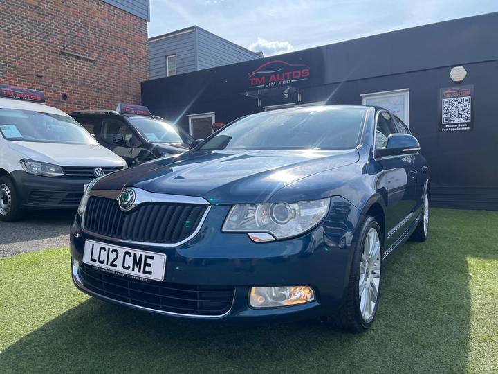 Skoda Superb 2.0 TDI Elegance DSG Euro 5 5dr