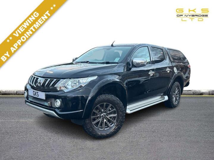 Mitsubishi L200 2.4 DI-D DC Barbarian 4WD Euro 6 4dr Mitsubishi L200 2.4 DI-D DC Barbarian 4WD Euro 6 4dr