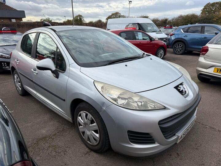 Peugeot 207 1.4 HDi S 5dr (a/c) Peugeot 207 1.4 HDi S 5dr (a/c)
