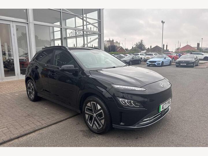 Hyundai Kona 64kWh Premium Auto 5dr (10.5kW Charger)