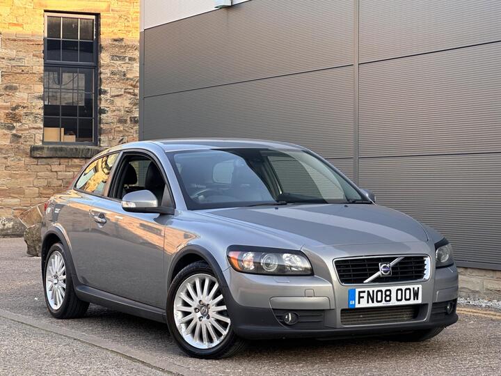 Volvo C30 2.0D SE Lux 2dr