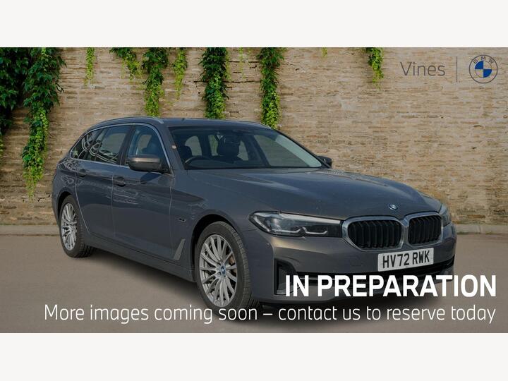 BMW 5 Series 2.0 530e 12kWh SE Touring Steptronic Euro 6 (s/s) 5dr BMW 5 Series 2.0 530e 12kWh SE Touring Steptronic Euro 6 (s/s) 5dr
