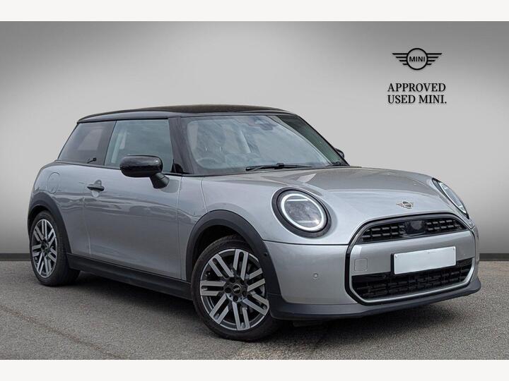 MINI Hatch 1.5C Classic Steptronic Euro 6 (s/s) 3dr