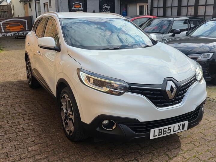Renault Kadjar 1.5 DCi Dynamique Nav EDC Euro 6 (s/s) 5dr Renault Kadjar 1.5 DCi Dynamique Nav EDC Euro 6 (s/s) 5dr