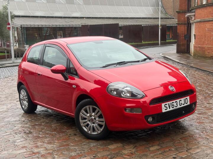 Fiat Punto 1.2 Easy Manual Euro 5 3dr