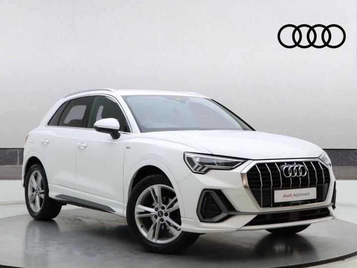 Audi Q3 1.5 TFSI CoD 35 S Line S Tronic Euro 6 (s/s) 5dr