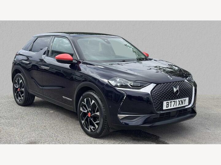 DS AUTOMOBILES DS 3 1.2 PureTech Ines De La Fressange Crossback EAT8 Euro 6 (s/s) 5dr DS AUTOMOBILES DS 3 1.2 PureTech Ines De La Fressange Crossback EAT8 Euro 6 (s/s) 5dr