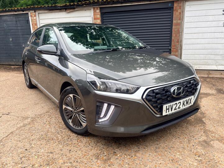 Hyundai IONIQ 1.6 H-GDi 8.9kWh Premium DCT Euro 6 (s/s) 5dr