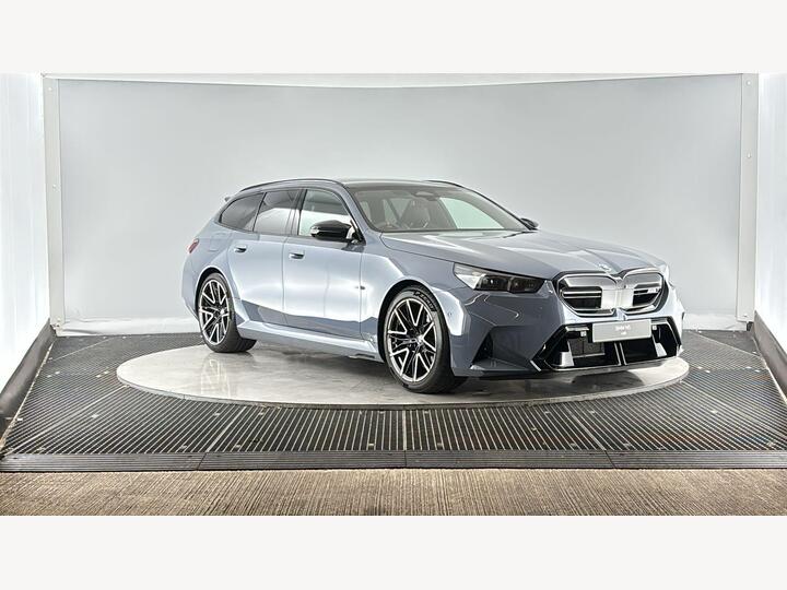 BMW M5 4.4 22.1kWh Touring Steptronic XDrive Euro 6 (s/s) 5dr