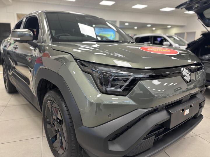 Suzuki E Vitara 61kWh Motion Auto 5dr