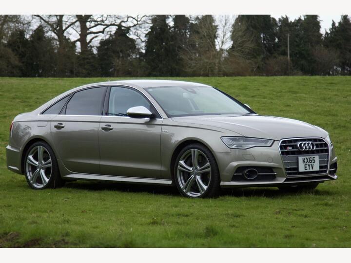 Audi S6 Saloon 4.0 TFSI V8 Saloon 4dr Petrol S Tronic Quattro Euro 6 (s/s) (450 Ps) Audi S6 Saloon 4.0 TFSI V8 Saloon 4dr Petrol S Tronic Quattro Euro 6 (s/s) (450 Ps)