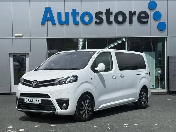Toyota PROACE Verso 2.0D Family Medium MPV Auto MWB Euro 6 (s/s) 5dr (8 Seat) Toyota PROACE Verso 2.0D Family Medium MPV Auto MWB Euro 6 (s/s) 5dr (8 Seat)