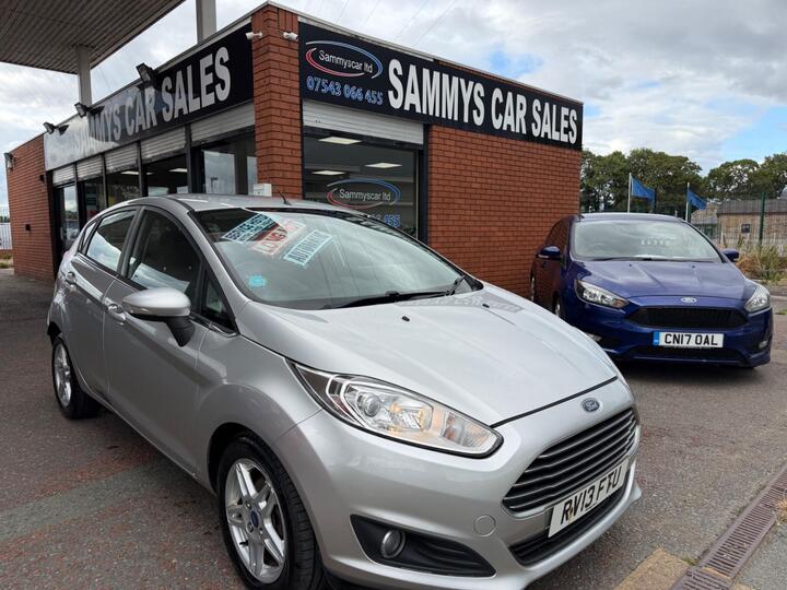 Ford Fiesta 1.6 Zetec Powershift Euro 5 5dr