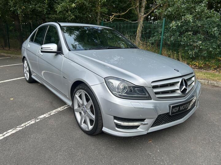 Mercedes-Benz C Class 2.1 C220 CDI BlueEfficiency Sport G-Tronic+ Euro 5 (s/s) 4dr
