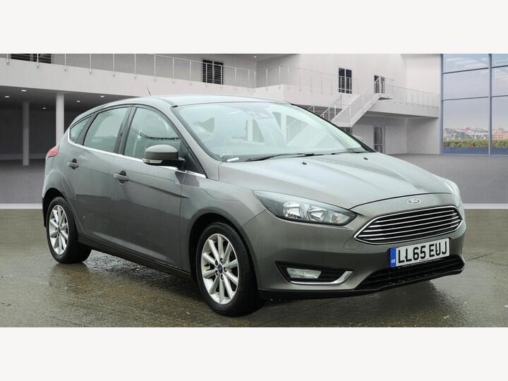 Ford Focus 1.0T EcoBoost Titanium Euro 6 (s/s) 5dr