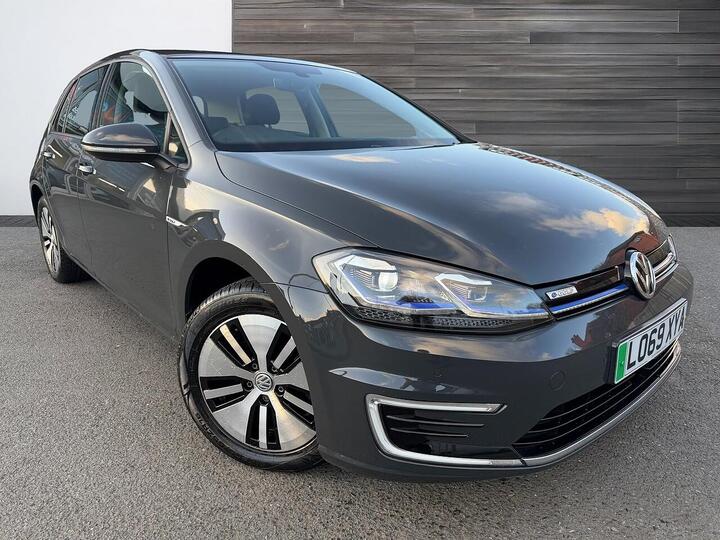 Volkswagen E-Golf 35.8kWh E-Golf Auto 5dr