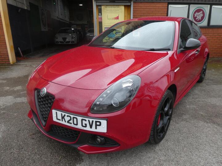 Alfa Romeo Giulietta 1.6 JTDM-2 Speciale Euro 6 (s/s) 5dr