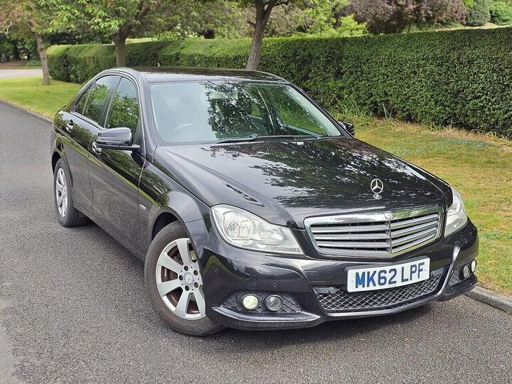 Mercedes-Benz C Class 1.8 C180 BlueEfficiency SE Euro 5 (s/s) 4dr