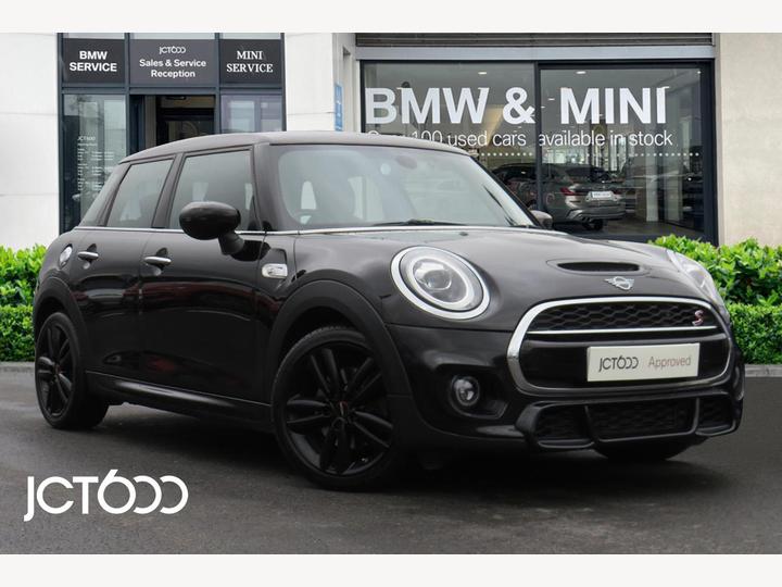 MINI Hatch 2.0 Cooper S Sport Steptronic Euro 6 (s/s) 5dr