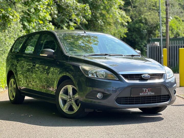 Ford FOCUS 1.6 TDCi DPF Zetec 5dr
