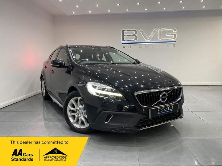 Volvo V40 Cross Country 2.0 D3 Pro Auto Euro 6 (s/s) 5dr