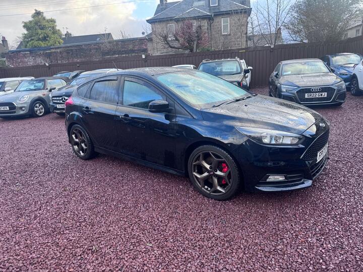Ford Focus 2.0T EcoBoost ST-2 Euro 6 (s/s) 5dr