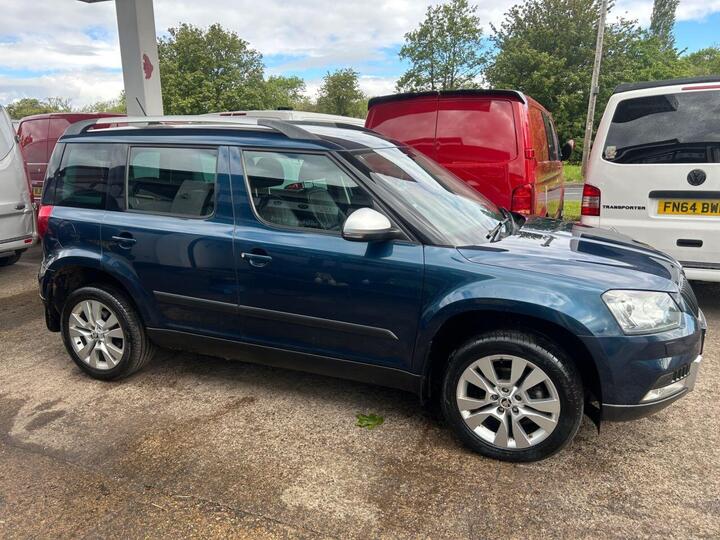 Skoda YETI 2.0 TDI SE L Drive Outdoor DSG 4WD Euro 6 (s/s) 5dr