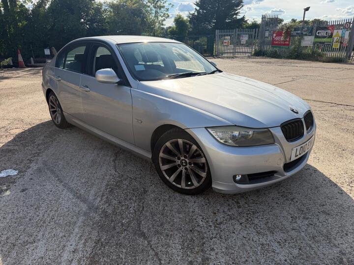 BMW 3 Series 2.0 318i SE Steptronic Euro 5 4dr