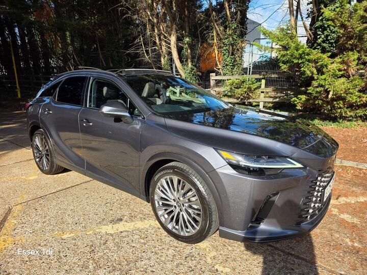 Lexus RX 2.5 450h+ 18.1kWh Takumi E-CVT 4WD Euro 6 (s/s) 5dr