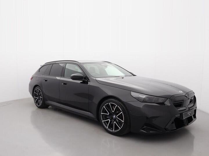 BMW M5 4.4 22.1kWh Touring Steptronic XDrive Euro 6 (s/s) 5dr