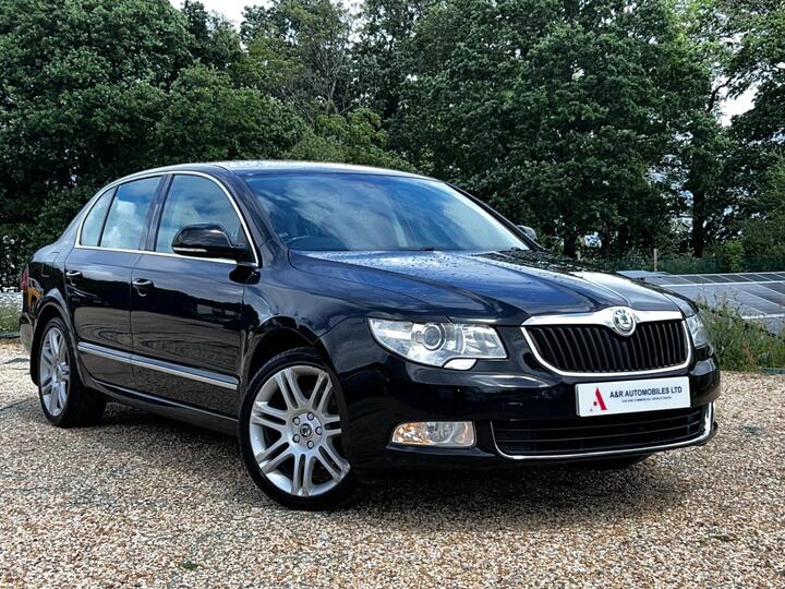 Skoda Superb 2.0 TDI Elegance 4WD Euro 5 5dr