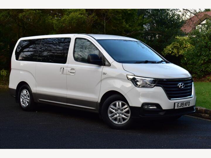 Hyundai I800 2.5 CRDi SE Nav Euro 6 5dr