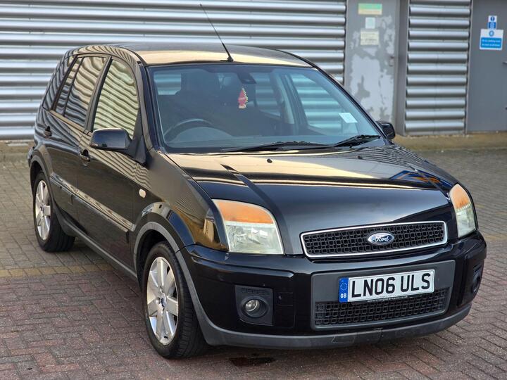 Ford Fusion 1.6 Plus 5dr