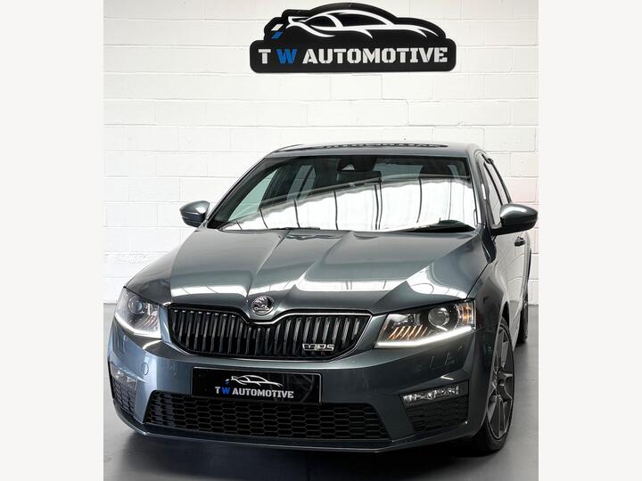 Skoda Octavia 2.0 TDI VRS Euro 6 (s/s) 5dr (SNav) Skoda Octavia 2.0 TDI VRS Euro 6 (s/s) 5dr (SNav)
