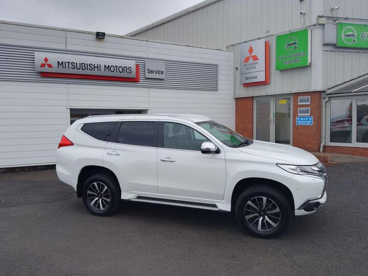 Mitsubishi Shogun Sport 2.4D 4 Auto 4WD Euro 6 5dr Mitsubishi Shogun Sport 2.4D 4 Auto 4WD Euro 6 5dr