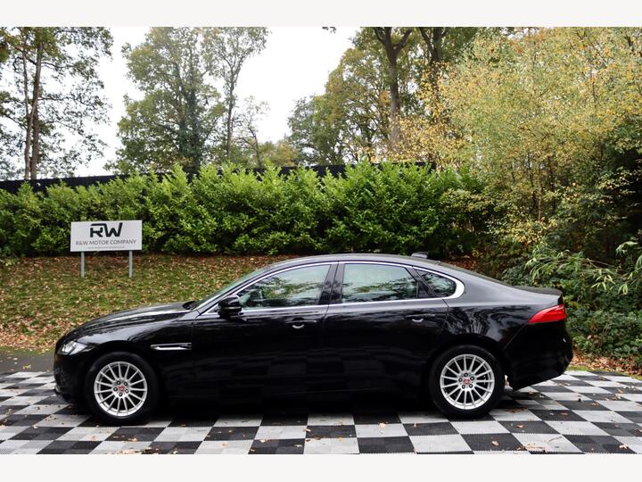 Jaguar XF 2.0d Prestige Auto Euro 6 (s/s) 4dr