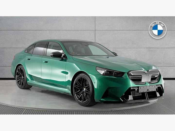 BMW M5 4.4 22.1kWh Steptronic XDrive Euro 6 (s/s) 4dr