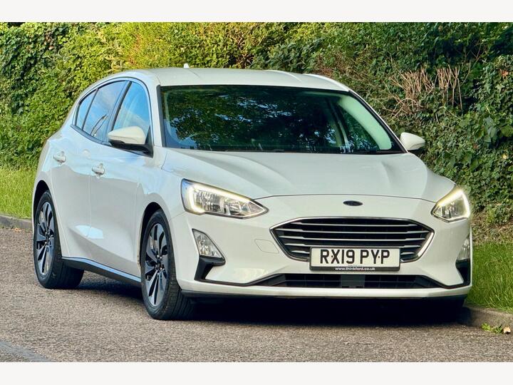 Ford Focus 1.0T EcoBoost Zetec Euro 6 (s/s) 5dr