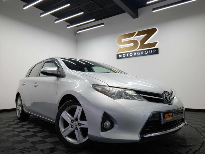 Toyota AURIS 1.6 V-Matic Sport Euro 5 5dr