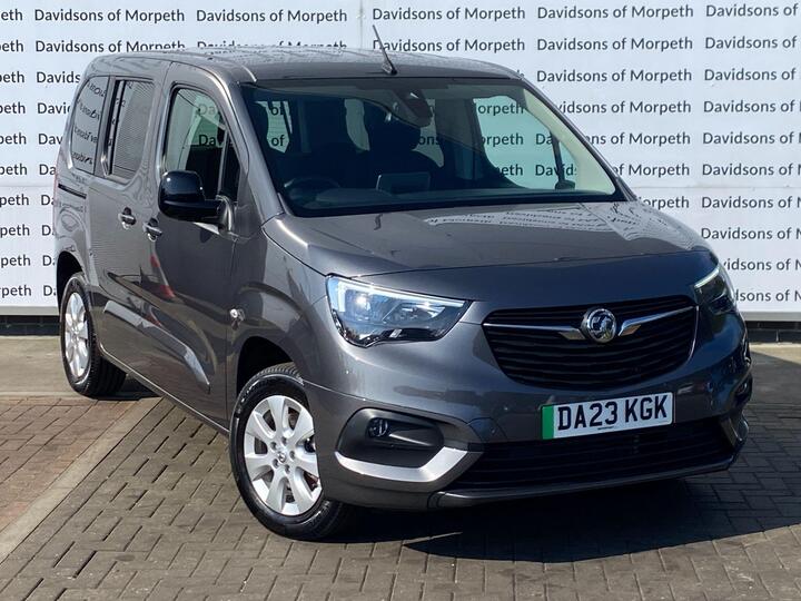 Vauxhall Combo Life Electric 50kWh SE Auto 5dr (5 Seat, 7.4kW Charger) Vauxhall Combo Life Electric 50kWh SE Auto 5dr (5 Seat, 7.4kW Charger)