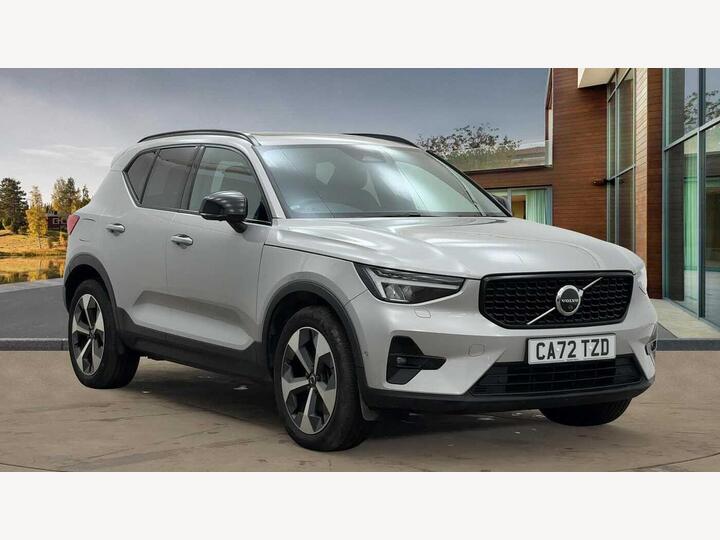 Volvo XC40 2.0 B4 MHEV Ultimate DCT Auto Euro 6 (s/s) 5dr