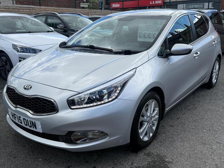 Kia Ceed 1.6 GDi 3 DCT Euro 5 5dr