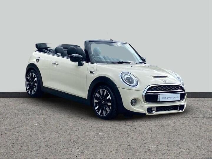 MINI Convertible 2.0 Cooper S Exclusive Steptronic Euro 6 (s/s) 2dr